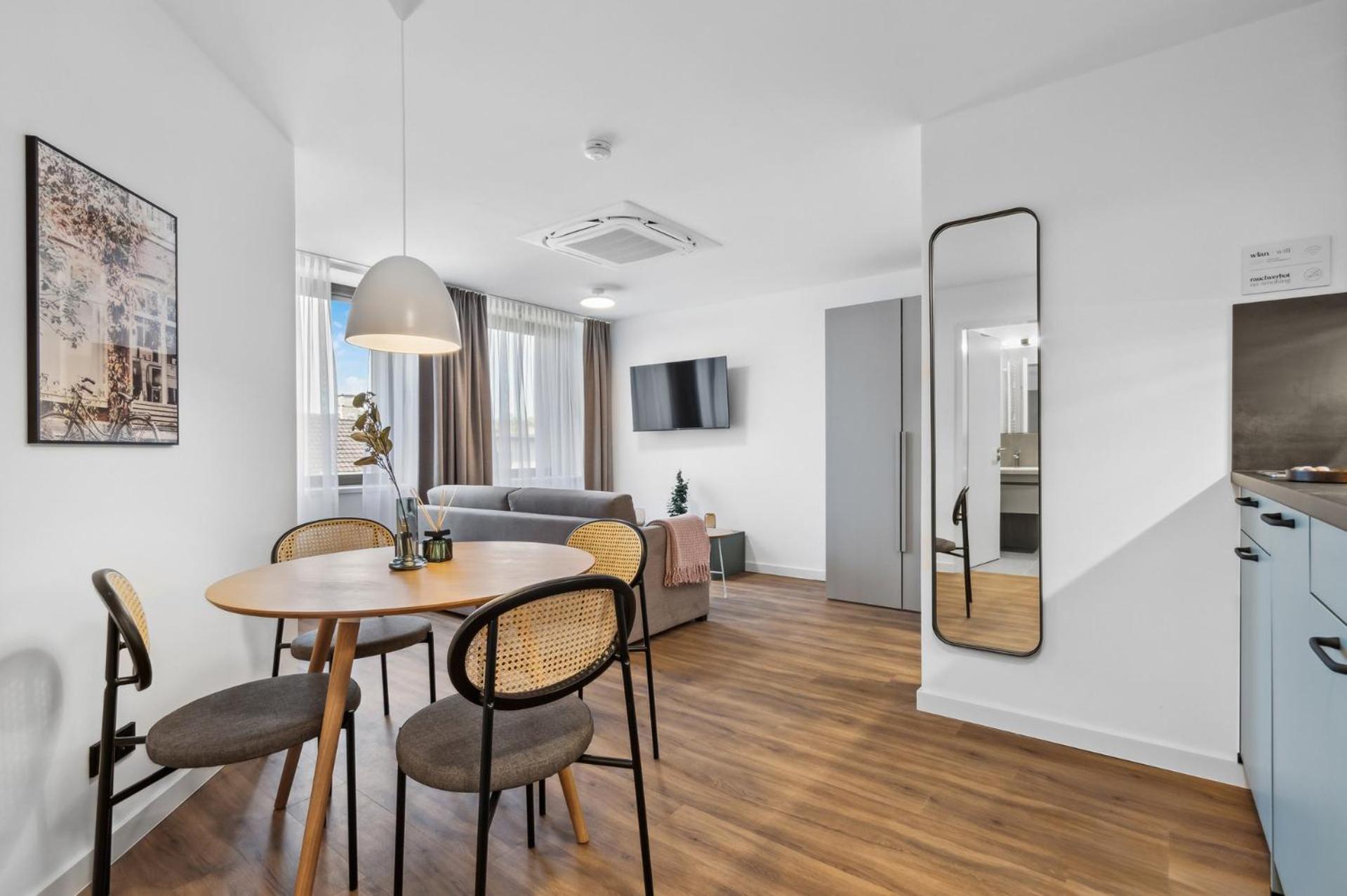 Limehome Oberhausen Paul-Reusch-Str Екстериор снимка